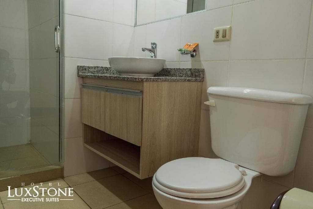 Luxstone Executive & Suites ラパス エクステリア 写真